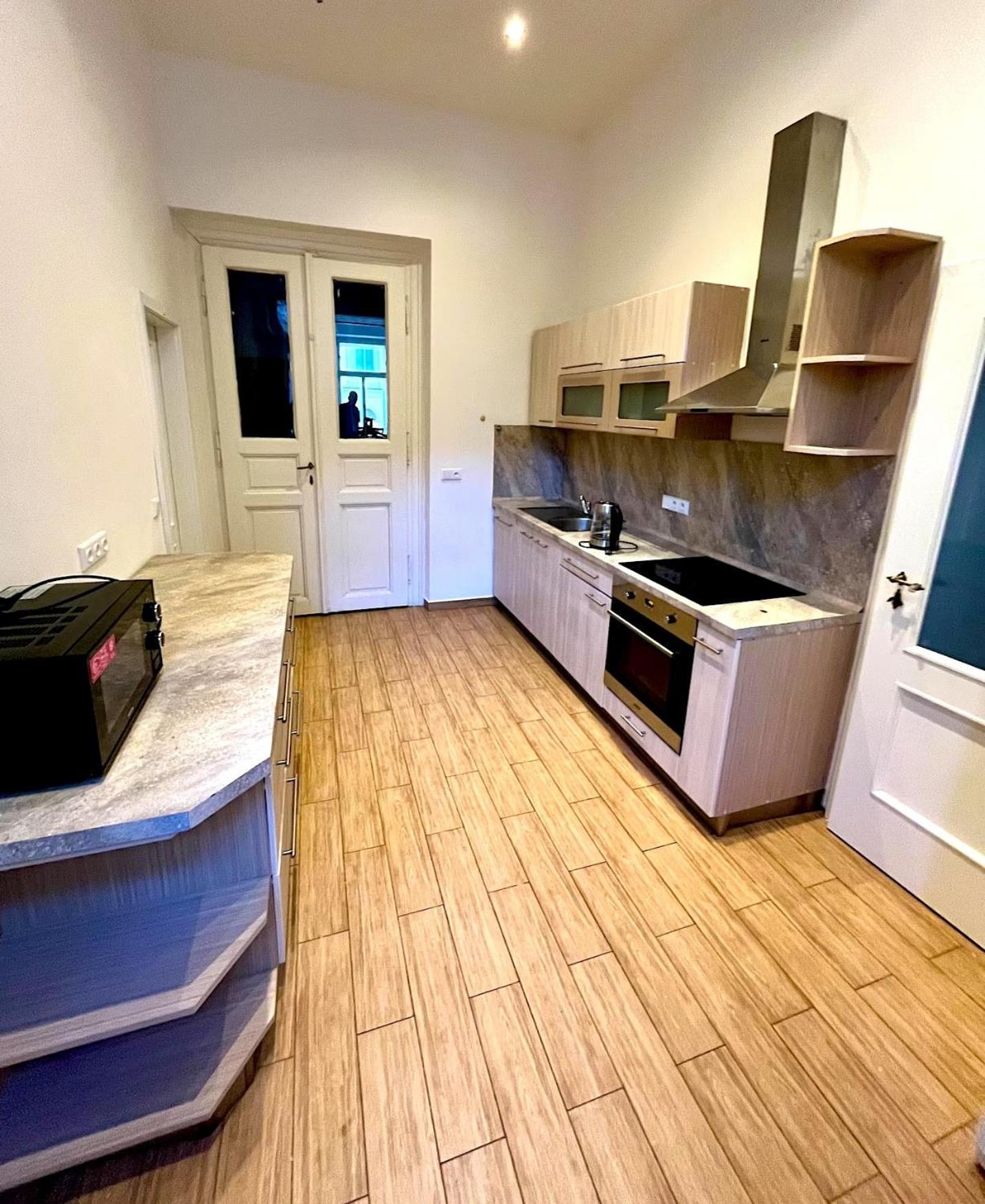Valentine'S National Museum Apartments Prague Ngoại thất bức ảnh